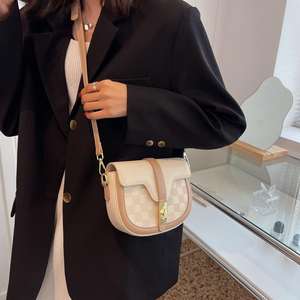 Bolso de Hombro de Moda con Diseño de Piedras, Bolso de Cuero PU para Mujer - Product Image 2