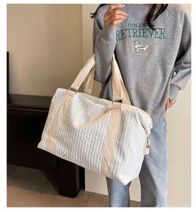 Sac de sport personnalisé avec logo pour activités de plein air, sac de yoga, sac de fitness, sac de voyage à bandoulière pour hommes et femmes - Product Image 5