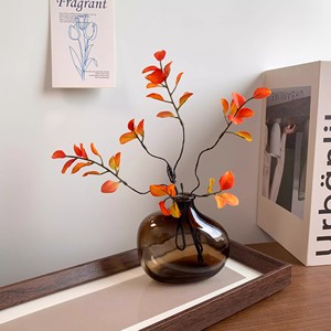 Branches d'érable artificielles, fleurs en soie rouge, décoration intérieure, style nordique, décoration de salon - Product Image 2