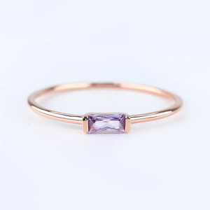 แหวนพลอยอเมทิสต์แอฟริกันทรงสี่เหลี่ยมผืนผ้าประดับทองคำโรสโกลด์ 14k และเงินสเตอร์ลิง ชุบโรเดียม เหมาะสำหรับงานแต่งงานหรืองานเลี้ยง - Product Image 2