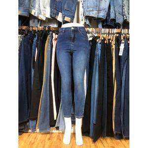 Jeans bon marché pour femmes stock <span class=keywords><strong>lot</strong></span> disponible à la vente vêtements liquidation <span class=keywords><strong>de</strong></span> stock grande vente produits <span class=keywords><strong>de</strong></span> clôture jeans pour dames jean - Product Image 3