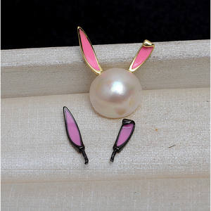 Wenchi - Accesorio de Oreja de Conejo de Plata de Ley 925 Hecho a Mano con Perlas, Estilo Barroco, Versátil para Hacer Joyas, 1 Par, Modelo 21608, China - Product Image 1