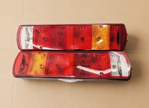 Ensemble de feux arrière pour camion Sinotruk HOWO A7 T7H série Weichai, gauche et droite, feux de recul, de frein et d'arrêt, pièces de rechange <span class=keywords><strong>M</strong></span> - Product Image 2