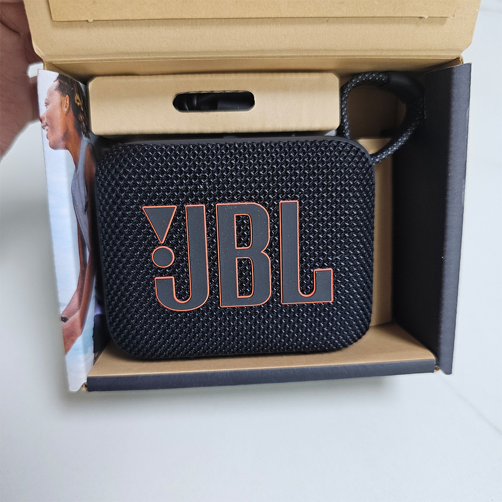 【新品未開封】JBL GO4 V5.3 Amazon.co.jp: JBL GO4 Bluetoothスピーカー USB C充電/IP67防塵