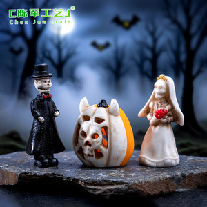 Nuevas <span class=keywords><strong>muñecas</strong></span> <span class=keywords><strong>de</strong></span> pareja <span class=keywords><strong>de</strong></span> Halloween <span class=keywords><strong>de</strong></span> Weijs, lindos accesorios decorativos DIY, pequeños adornos <span class=keywords><strong>de</strong></span> escritorio para micropaisajes - Product Image 4