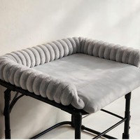 Lit pour chien réglable surélevé, type lit de camp, avec support cervical, à fixer au lit humain
