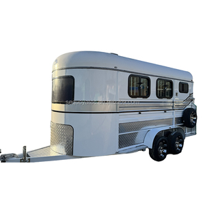 Remorque à chevaux compacte type camping-car, promotion, pour 2 chevaux, chargement oblique, avec lit double, couchette superposée, canapé et table - Product Image 1