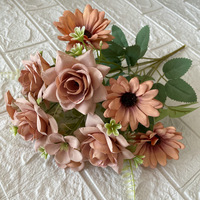 Bouquet de 7 têtes de fleurs en soie, tiges de fleurs artificielles pour centres de table de mariage, de fête, de banquet et décoration intérieure