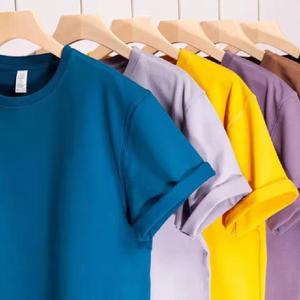 Completi casual da uomo personalizzati, pantaloncini estivi, t-shirt casual da uomo - Product Image 1