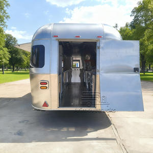 Camion de restauration mobile mignon pour snacks, barbecue, pain, churros, thé, jus et milkshakes, avec terrasse - Product Image 4