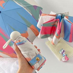 Parapluie manuel moderne sur mesure en pongé avec motif, anti-UV, format de poche, pour femme, idéal pour les voyages - Product Image 1