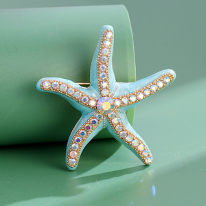 Bros Bintang Laut Biru Mewah untuk Wanita Pria, Pin Bintang Laut Berlapis Emas Bertema Laut Bohemian, Perhiasan Kristal Rhinestone, Hadiah - Product Image 1
