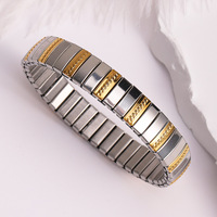 Bracelet élégant en acier inoxydable doré, design avant-gardiste, résistant au ternissement, durable, pour un usage quotidien