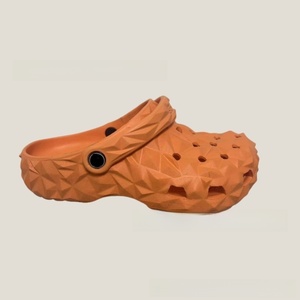 Cro New Celebrity Durian Clogs, pantoufles antidérapantes pour hommes et femmes, sandales pour couples, chaussures de plage tendance - Product Image 2