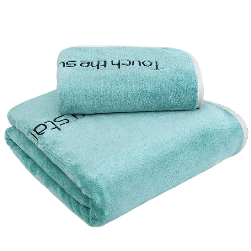 Wholesale Premium Embroidery Logo Microfiber Bath Towel Set Soft Absorbent Lint Free