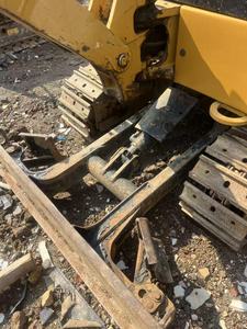 <span class=keywords><strong>Mini</strong></span>-excavatrice hydraulique Caterpillar Cat302 d'occasion, chenilles en acier avec cabine, qualité fiable, Cat 302 2 tonnes - Product Image 6
