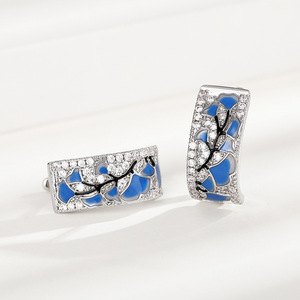 Boucles d'oreilles en émail Orchidée Iris pour femmes, bijoux floraux tendance - Product Image 6