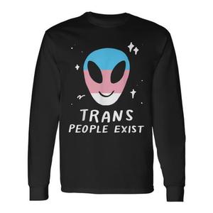 Camiseta de manga larga con estampado digital de la bandera del orgullo alienígena LGBTQ, para adultos, unisex, cuello redondo, con la frase 'Las personas trans existen' - Product Image 1