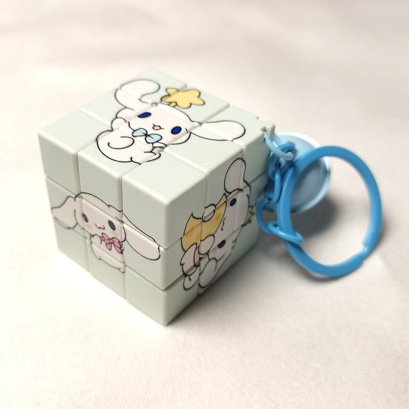 Cadena de cuatro eslabones con cubo para perro canela