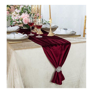 Chemin de table en coton bleu poussiéreux Technique tissée pour la maison ou l'hôtel Motif imprimé pour des effets créatifs dans les fêtes - Product Image 3