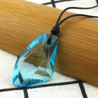Klassische TV-Serie H2O Halskette Mode Harz-Mondstein-Anhänger Nur Wasser hinzufügen Blauer Stein Mako Meerjungfrauen-Schmuck Filmgeschenk