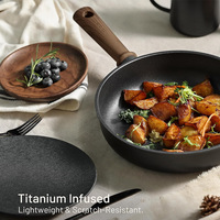 Ensemble de poêles antiadhésives transfrontalières, batterie de cuisine complète 13/16/18 pièces, design moderne et minimaliste, couvercles en silicone et verre, pour la maison