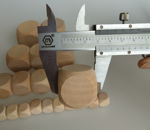 Blank Natural Wooden 12 14 16 20 25 30mm D6 Educational Toys Wood Cubes Dots <strong>Number</strong> Logo Puzzle Custom Board Paint Game <strong>Dice</strong> - Product Image 4