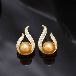 Pendientes de Llama Chapados en Oro y Cobre de Alta Gama, con Incrustaciones de Circonita y Perla, para Personas de Alto Nivel, Joyería Lujosa, Nueva y Popular - Product Image 5