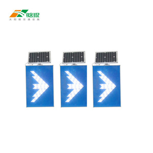 Señales de Tráfico Reflectantes Solares con Flecha Direccional para Guía Vial - Product Image 1