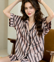 Nouvel Arrivage Été Femme : Ensemble Pyjama Luxueux à Manches Courtes en Soie Glacée et Satin Rayé avec Taille Élastique