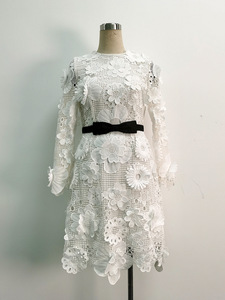 Sexy <span class=keywords><strong>o</strong></span> cuello adelgazamiento de un solo pecho ahueca hacia fuera los vestidos de encaje de las mujeres de manga corta vestido blanco de noche - Product Image 5