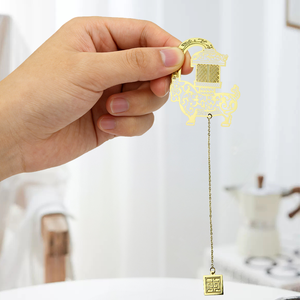 Vente directe d'usine de marque-pages en laiton ajourés, marque-pages Cheval de guerre, cadeaux simples personnalisés avec photos - Product Image 4