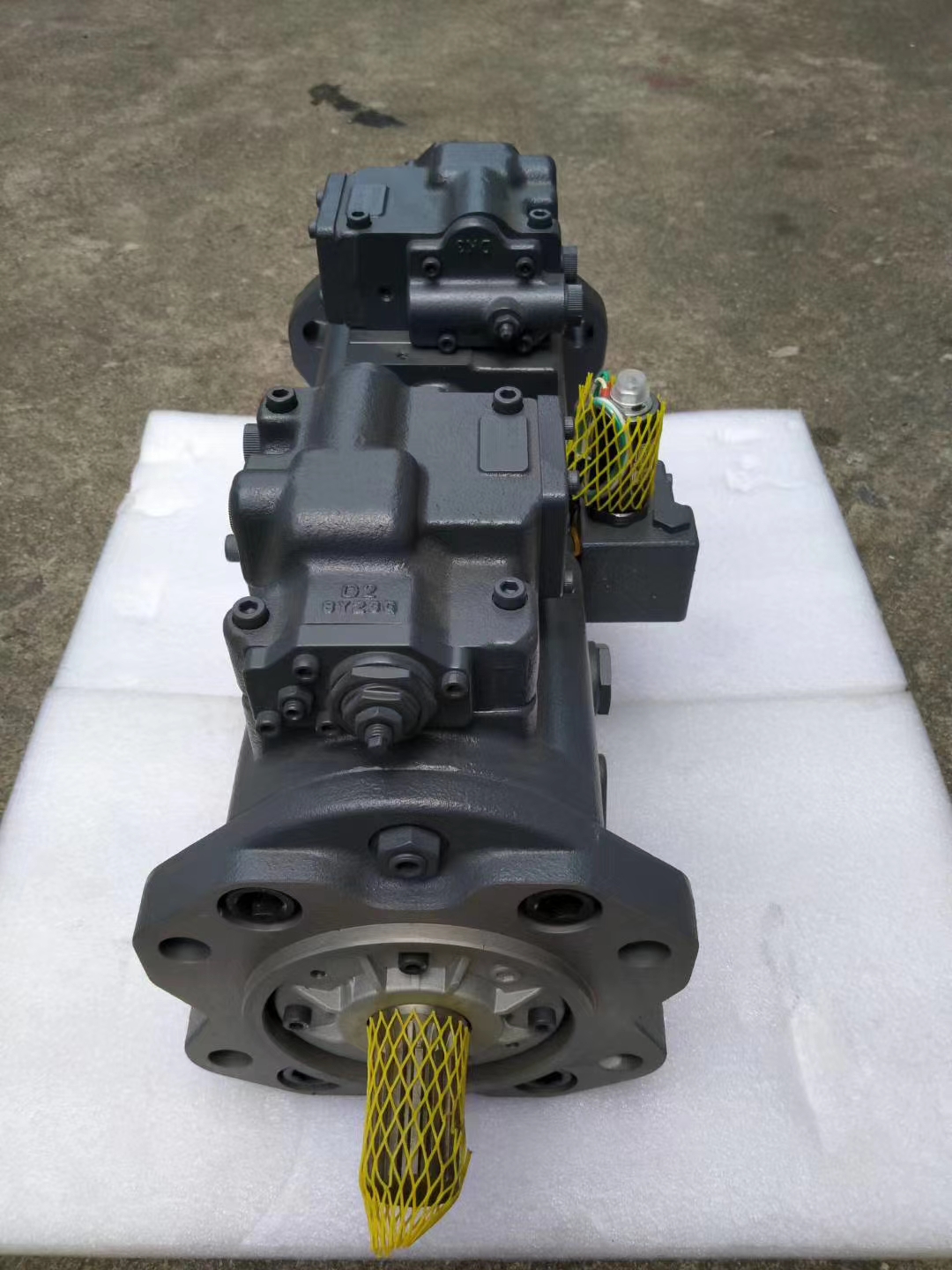 Hitachi ZX70 Hydraulic Pump - Reliable Performance & Value