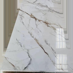 Panneau mural <span class=keywords><strong>en</strong></span> PVC effet marbre, léger, facile à installer, haute brillance, imprimé UV, pour la rénovation des murs de cuisine et de salle de bain - Product Image 2