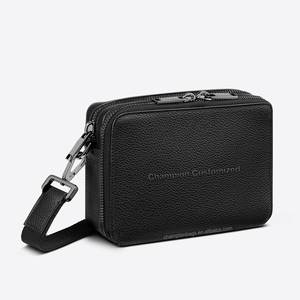 Bolso bandolera de hombre de piel de guijarro negro con logotipo personalizado, bandolera de hombro con doble cremallera para hombre - Product Image 1