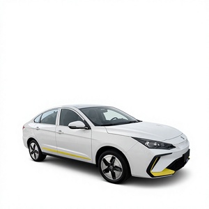 Autos Usados Dongfeng Aeolus E70 2023 Sedán LHD Automático - Eléctrico Puro con 412 km de Autonomía - Taxi - Estado Original Precio de Mayoreo - Product Image 3
