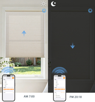 Stores occultants alvéolés triangulaires noirs motorisés Persilux, compatibles Alexa, les plus vendus pour fenêtre