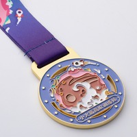 Médailles de sport personnalisées en émail souple or et argent pour marathon et natation, fabricant de médailles métalliques avec conception gratuite