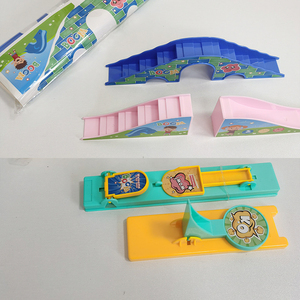 Train <span class=keywords><strong>électrique</strong></span> <span class=keywords><strong>mini</strong></span> <span class=keywords><strong>domino</strong></span> transfrontalier le plus vendu, placement automatique de puzzles pour enfants, train jouet sous licence en gros - Product Image 6