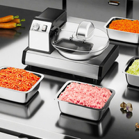 Automatische roestvrijstalen groente snij-, raspen- en blokjesmachine, commerciële fruit- en groentesnijder voor sala, food-grade