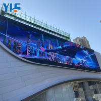 Écran de visualisation LED incurvé pour plafond d'exposition d'intérieur P2.5 Panneau LED flexible pour colonne ronde courbe pour publicité