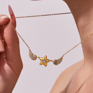 Delicado Collar de Acero Inoxidable 316L Chapado en Oro PVD de 14k y 18k con Colgante de Estrella y Ala para Mujer, Joyería Fina - Product Image 2