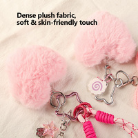 En gros, Porte-clés cœur en peluche moelleux, breloque de sac et pendentif avec anneau étoile et cordon tressé pour sacs à main et sacs à dos pour filles