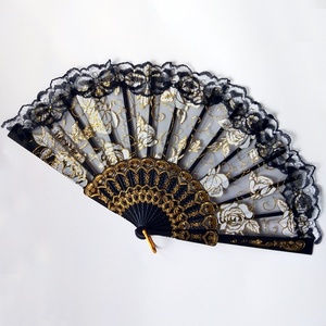 Abanico Plegable Estilo Gitano Rojo Brillante con Encaje de Rosas, Disponible en Stock, para <span class=keywords><strong>Bodas</strong></span> y Fiestas - Product Image 2