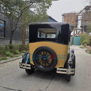 Voiture électrique vintage de style rétro avec 2 à 5 sièges, batterie pour zones touristiques, voiture classique jaune et noire rétro - Product Image 5