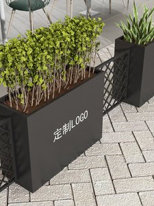 Fioriera Tradizionale Personalizzata <span class=keywords><strong>in</strong></span> <span class=keywords><strong>Ferro</strong></span> <span class=keywords><strong>Battuto</strong></span> e Acciaio Inox Biodegradabile per Esterni, Combinazione di Griglie per Recinzioni e <span class=keywords><strong>Vasi</strong></span> - Product Image 2