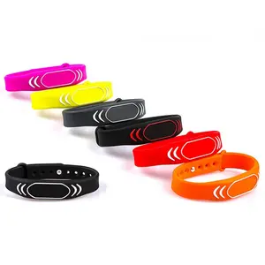 MWGD04 braccialetto RFID /NFC in Silicone regolabile Premium, cinturino in silicone rfid con pulsante personalizzato