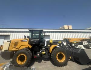 لودر بعجلات 4 طن طراز XC948 بسعر جيد، لودر أمامي صغير مع دلو صخري وإطارات صحراوية للبيع - Product Image 5