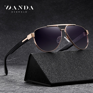 Vanda Gafas de sol polarizadas para hombre S15105 UV400, montura metálica rectangular, gafas de conducción antideslumbrantes - Product Image 1