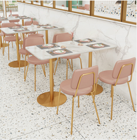 Ensemble de banquettes sur mesure en acier inoxydable, canapé et table à manger pour la décoration de restaurant